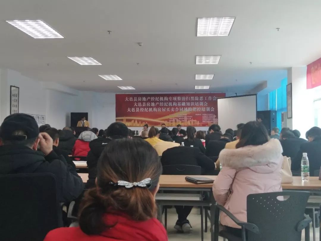 最新公积金提取代办中介上海方法分析(最方便真实的衢州上海公积金代办提取业务方法)